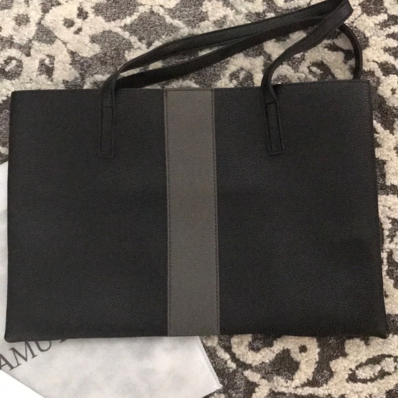 Vince Camuto bag - Picture 2 of 4